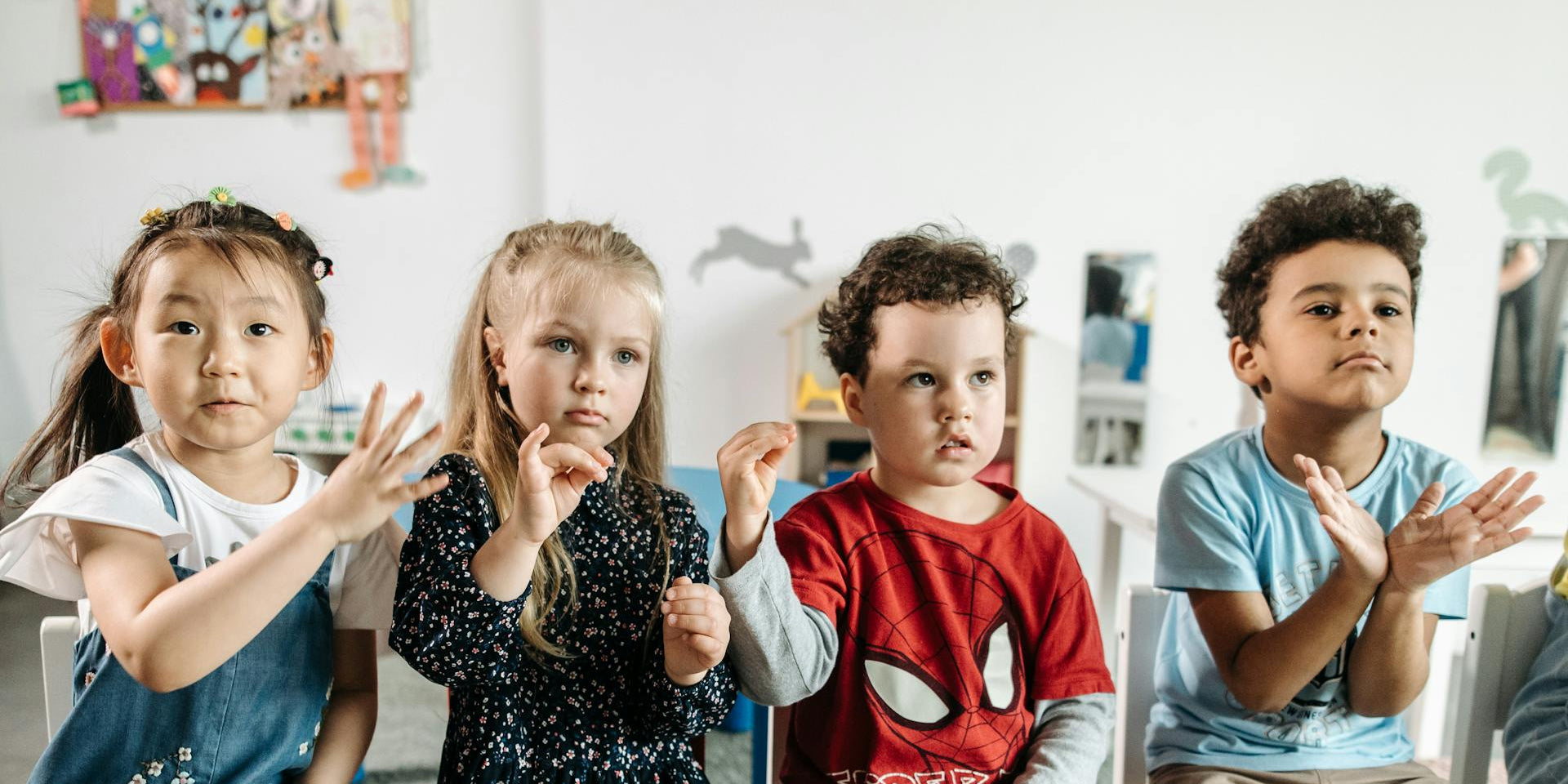 L'apprentissage de l'anglais pour les tout-petits : Guide complet pour parents et éducateurs