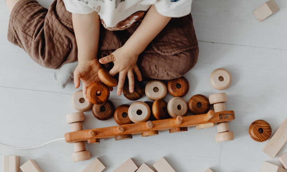 Idées de cadeaux cocooning et jouets pour enfants : que choisir ?