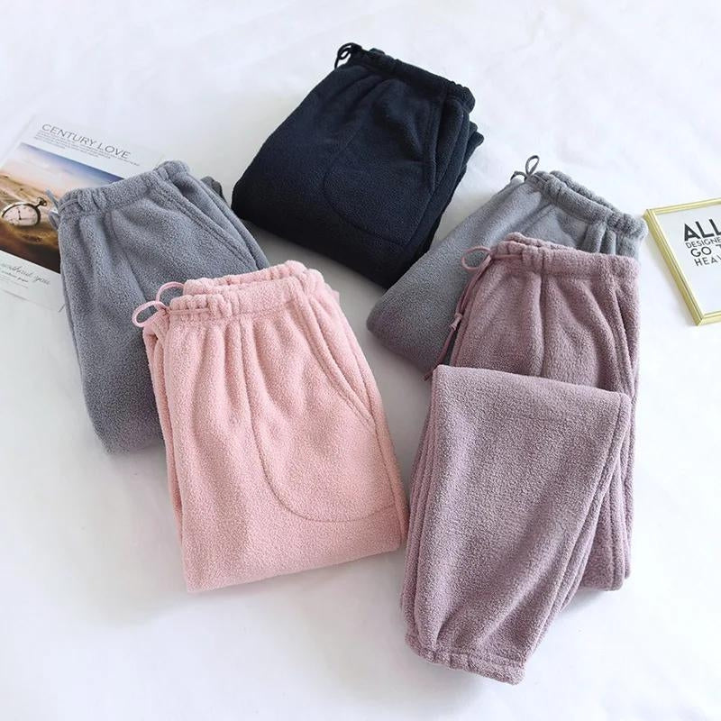 Ensemble jogging couple