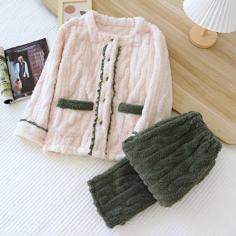 Pyjama en pilou crème et vert