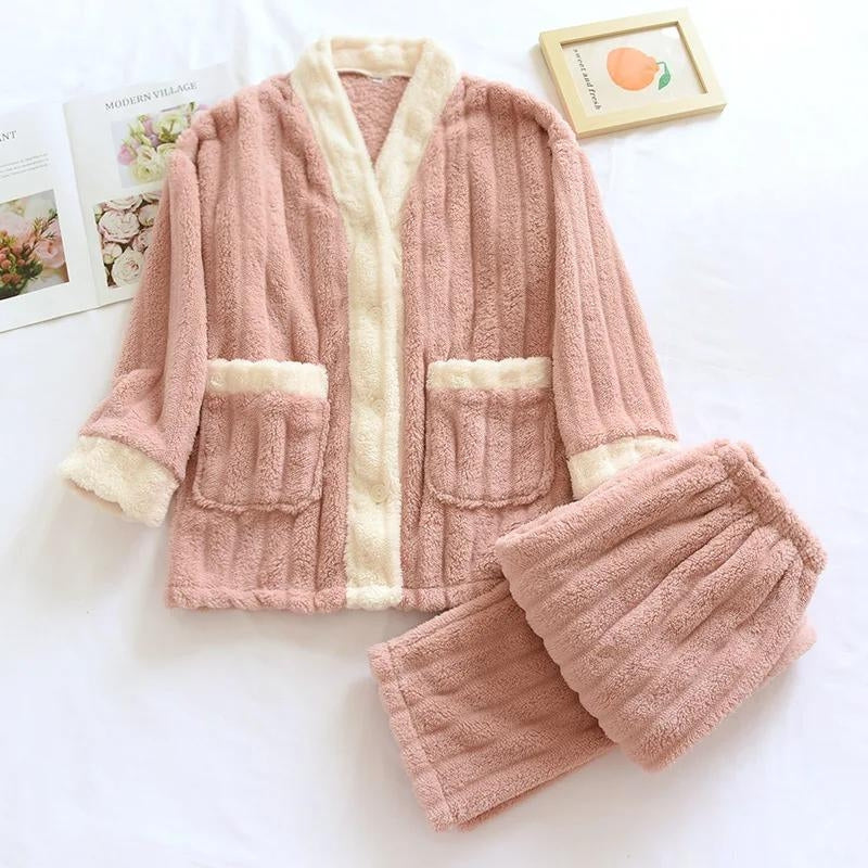 Pyjama en pilou rose et blanc