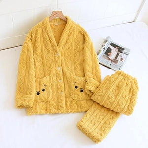 Pyjama en polaire jaune col V