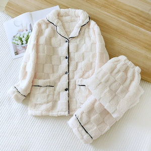 Pyjama pilou pilou adulte blanc à carreaux