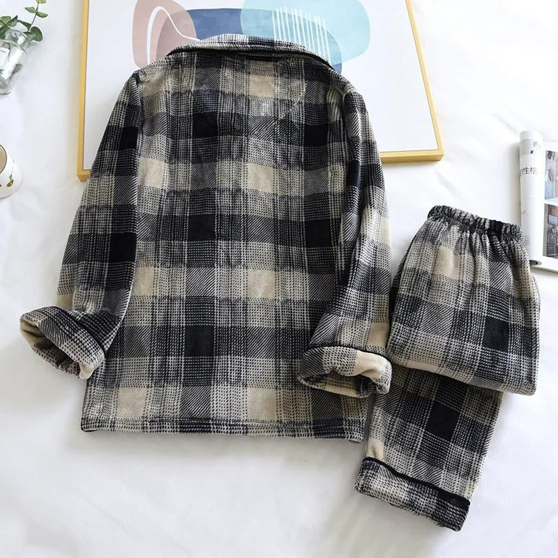 Pyjama beige et noir à carreaux en matière polaire pour homme
