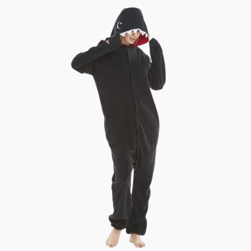 Pyjama mixte de couleur noire style requin