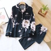 Pyjama satin bleu marine à fleurs