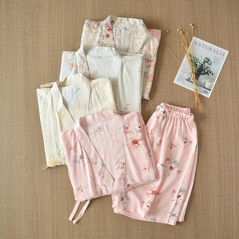 Pyjama short style kimono de couleur jaune